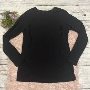 Lululemon Black Long Sleeve Crewneck Baselayer Top